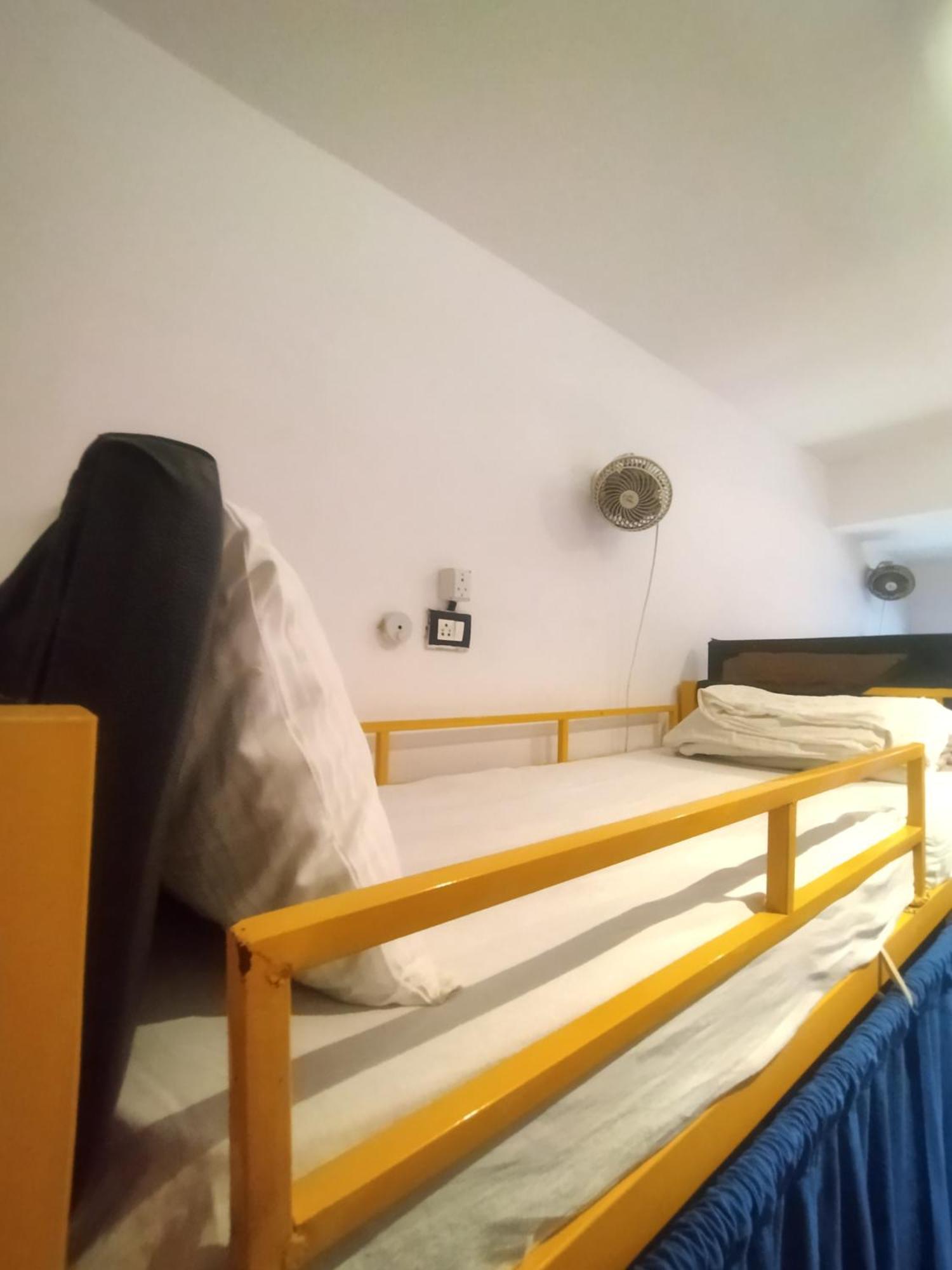 מומביי New Mango Dormitory מראה חיצוני תמונה