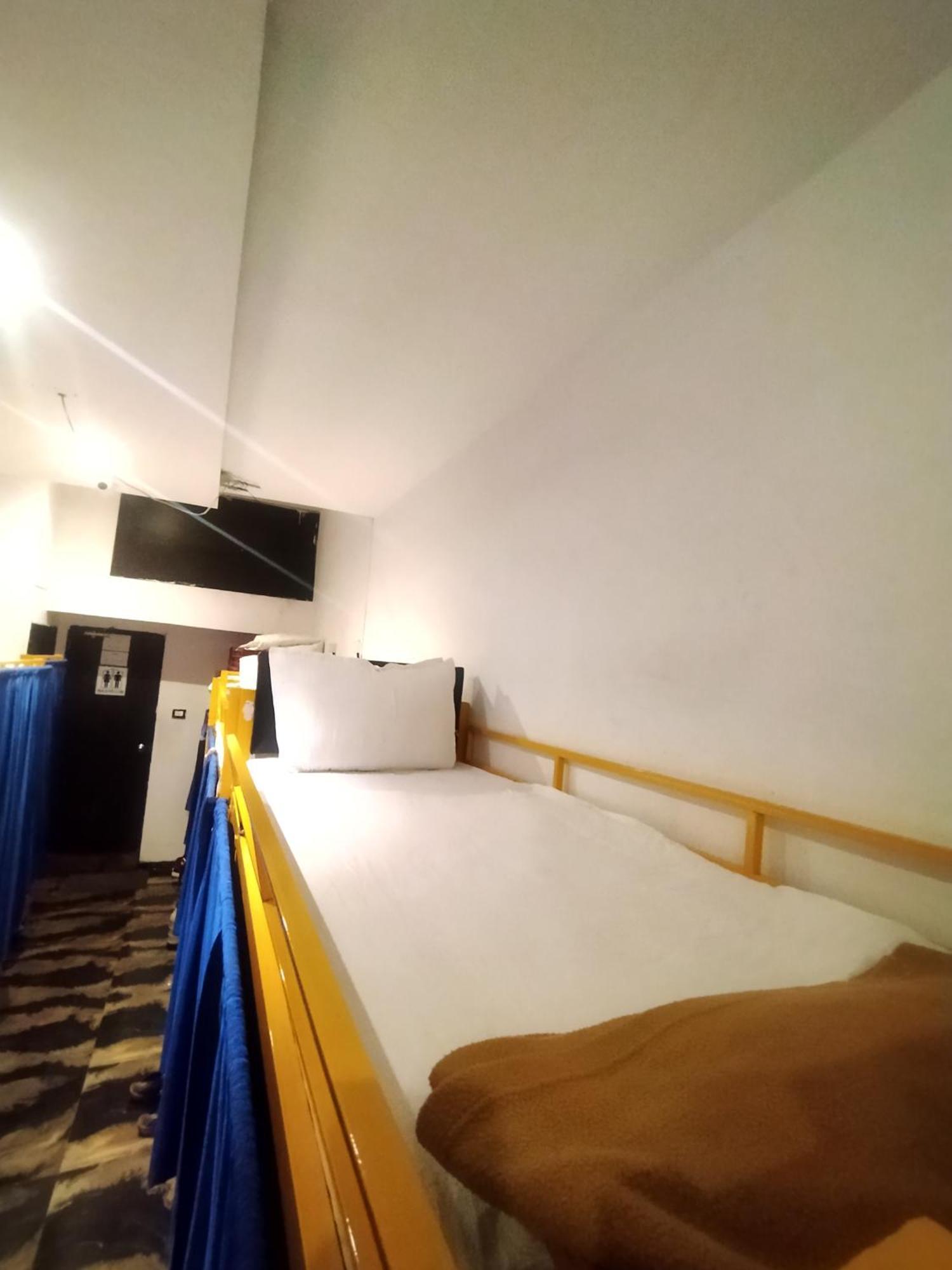 מומביי New Mango Dormitory מראה חיצוני תמונה