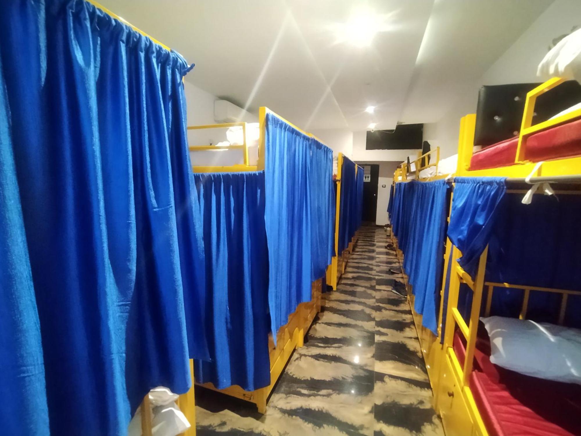 מומביי New Mango Dormitory מראה חיצוני תמונה